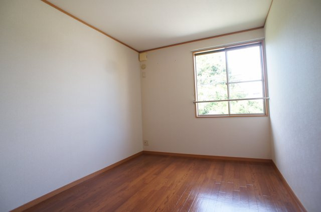 【寝室】 | ビューテラスダイキ | 6帖の洋室です