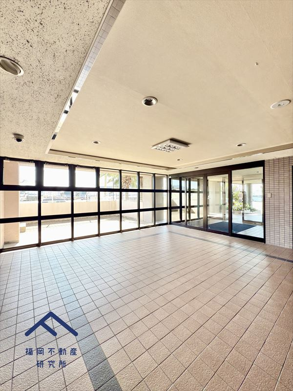 JGMシュリアン土井のエントランス