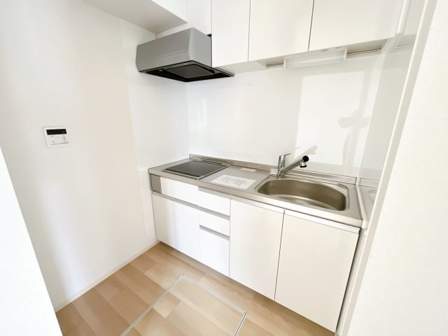 シリウスのキッチン|別部屋同一間取りのお写真となります。
