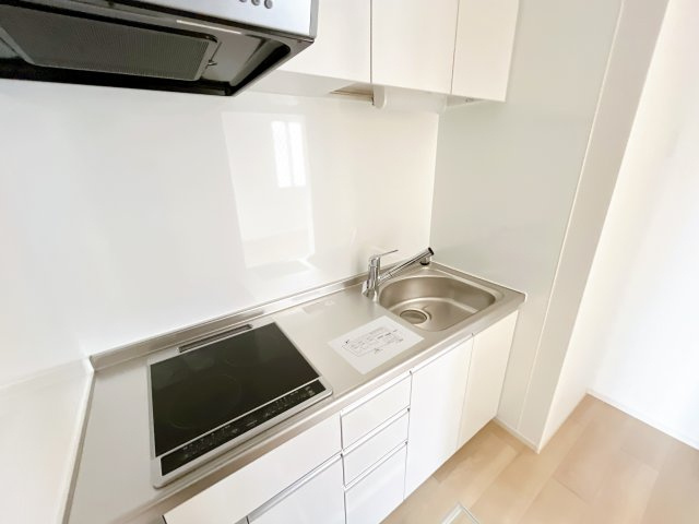 シリウスのキッチン|別部屋同一間取りのお写真となります。
