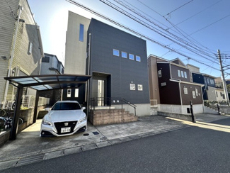 【前面道路含む現地写真】