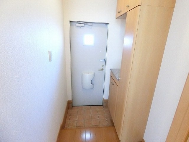 ビィリア　アイコスの玄関