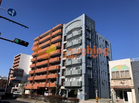 トランプのエントランス