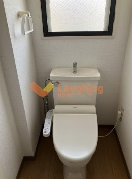 トランプのトイレ|落ち着いたトイレです