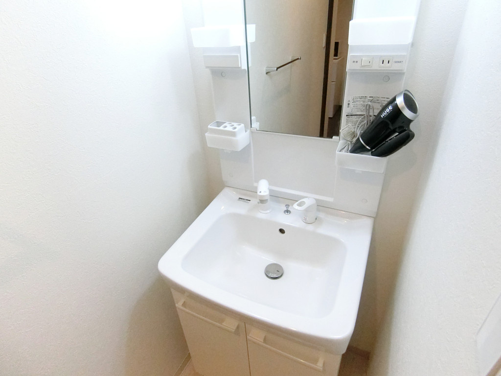 神戸市中央区北長狭通８丁目の賃貸マンションの内装