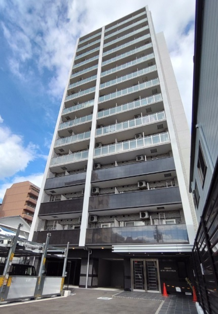 神戸市兵庫区西上橘通１丁目の賃貸マンションの外観