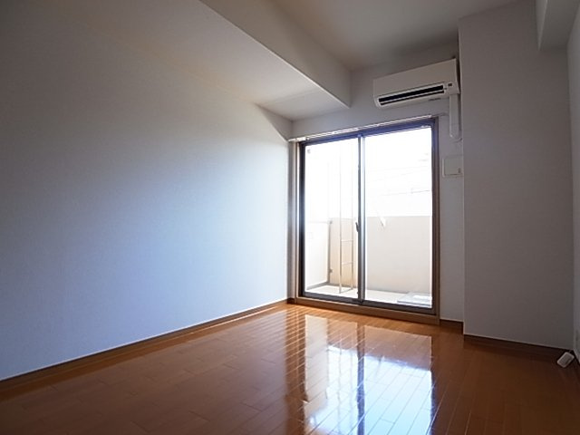 神戸市須磨区大池町５丁目の賃貸マンションの内装|洋室