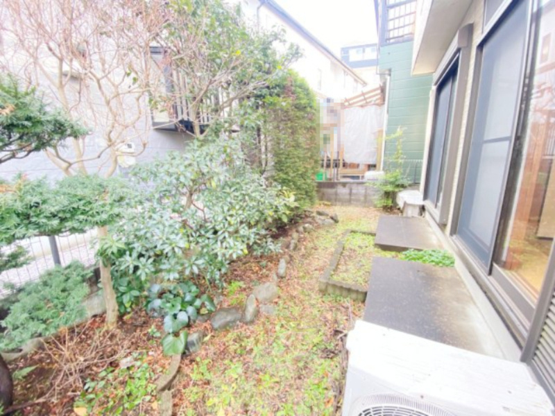 『八王子市中古戸建て』八王子市散田町5【仲介手数料無料】の庭|～仲介手数料無料☆八王子ひなた不動産～八王子市散田町　中古戸建
