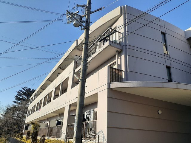 ソレアード北六甲の外観