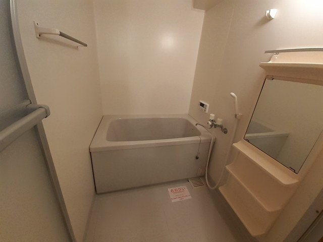 ソレアード北六甲の浴室