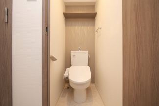 【トイレ】 | S-RESIDENCE難波大国町domina | ゆったりとした空間のトイレです