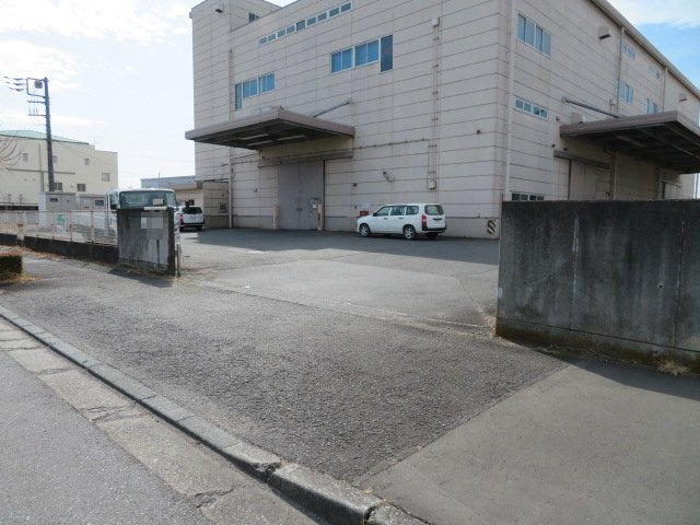 入間市宮寺の倉庫のその他