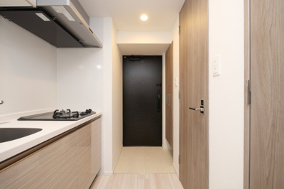 【玄関】 | S-RESIDENCE難波大国町domina | きれいな玄関です