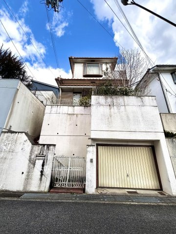 吹田市朝日が丘町　中古戸建