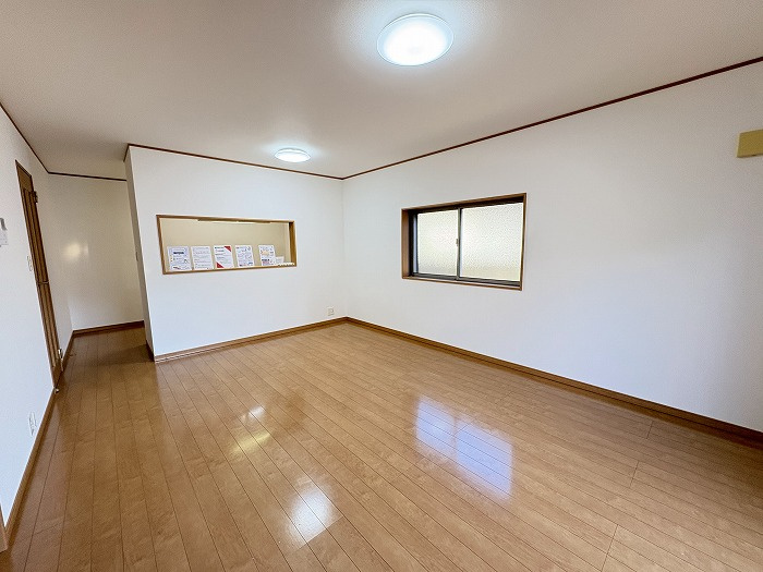 中古戸建　一宮市丹陽町外崎　平成20年築の居間・リビング