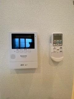 神戸市長田区真野町のアパートの居間・リビング|洋室