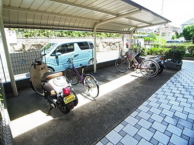 神戸市須磨区北落合４丁目のアパート