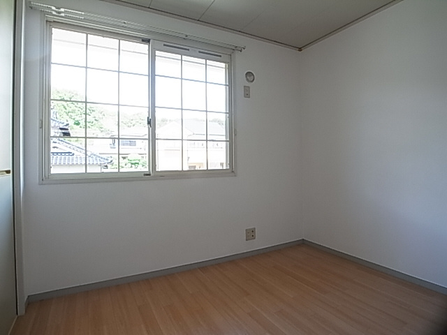 神戸市須磨区北落合４丁目のアパート