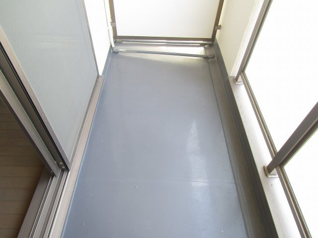 ドマーニのバルコニー