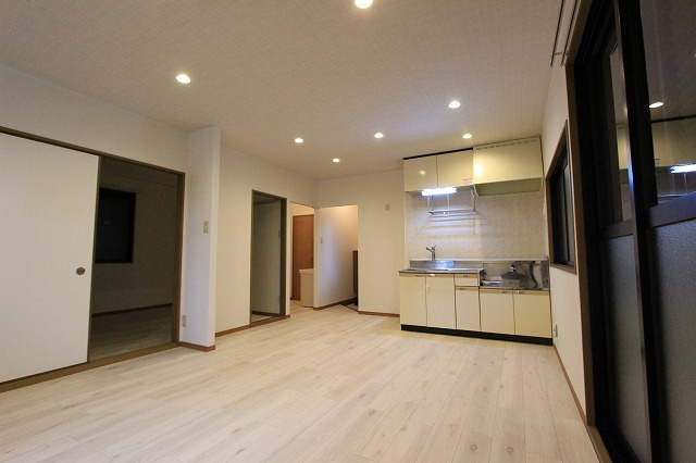 エステート厚木