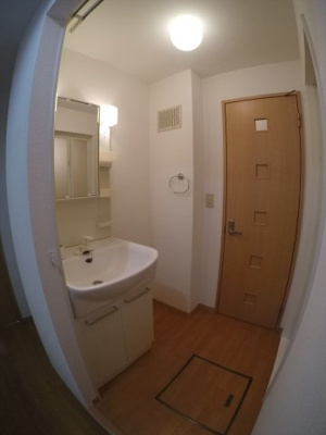 【洗面所】 | メゾンソレイユ