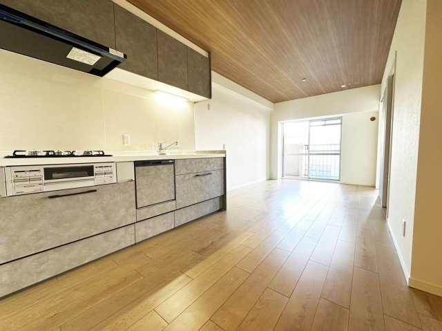 サニーハイツ塔南　2階のキッチン