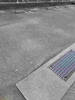 【駐車場】 | トゥールコネッサンス | 駐車スペースもあります