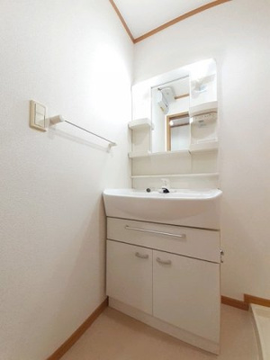 【洗面所】 | トゥールコネッサンス | 使いやすい洗面所です