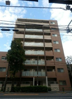 【外観】 | 鉄筋コンクリート造のがっちりとした建物。