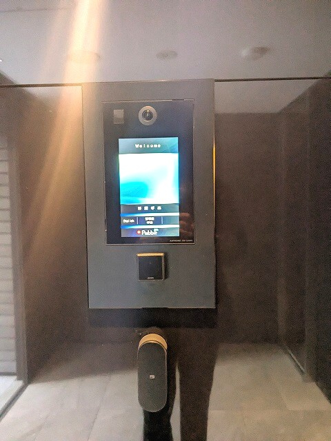 ParkAxis上野グレイスコートのエントランス