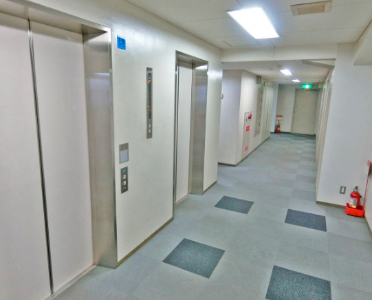 大和地所南森町ビルのその他共用部分|エレベーターです