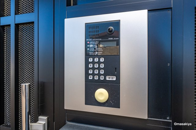 メゾンデフレールのエントランス