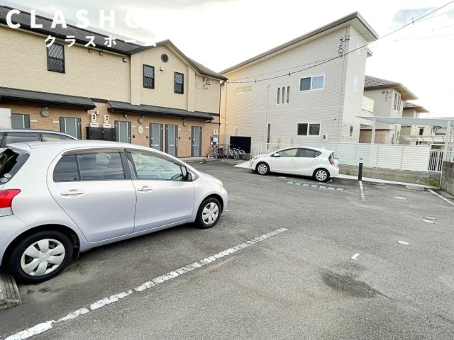 アンプルールリーブルグラシア　　刈谷市の賃貸ならクラスホーム刈谷店の駐車場