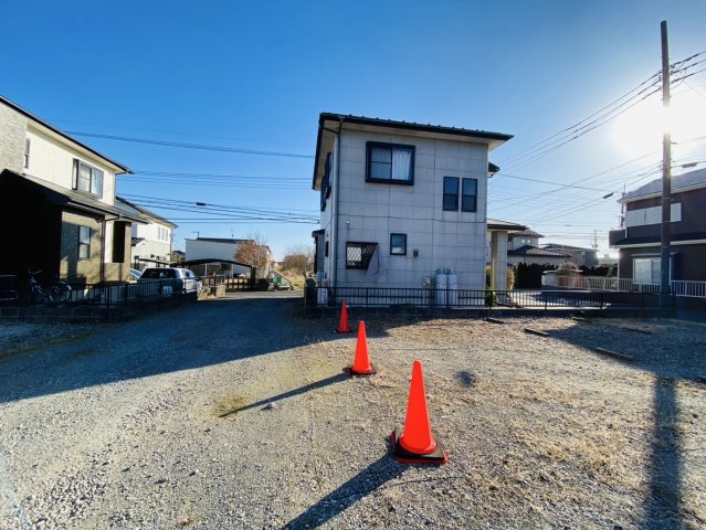 文違　中古戸建の駐車場
