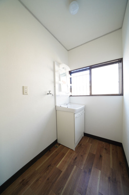 【独立洗面台】 | 古河市諸川　中古戸建（オーナーチェンジ）