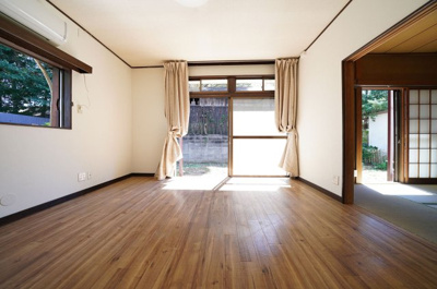 【内装】 | 古河市諸川　中古戸建（オーナーチェンジ） | 1階洋室