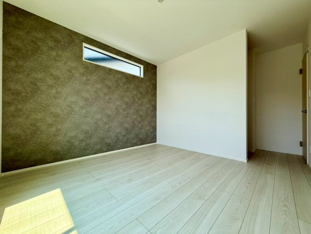 高知市大谷公園町2期1棟の洋室