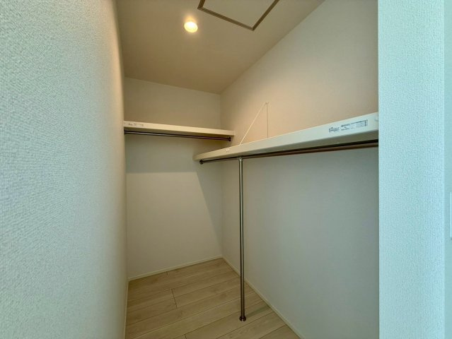 高知市大谷公園町2期1棟の収納