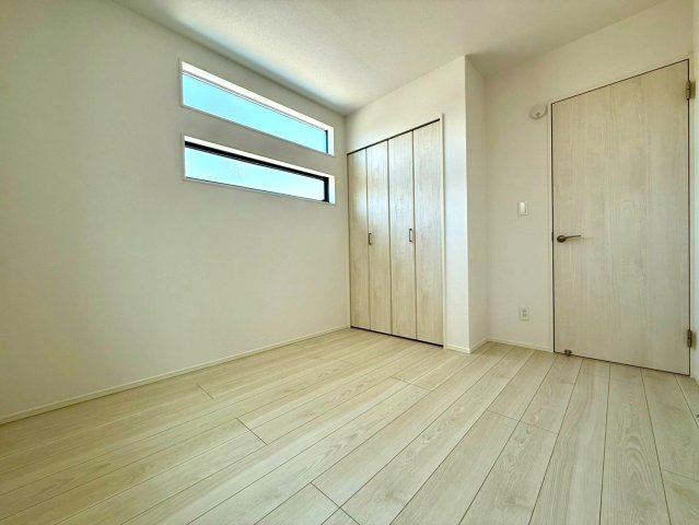 高知市大谷公園町2期1棟の洋室