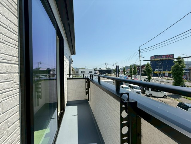 高知市大谷公園町2期1棟のバルコニー