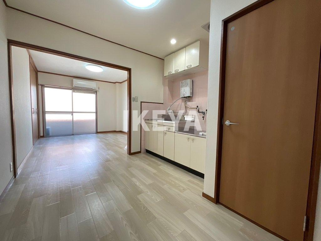 ハイツ南ながらの居間・リビング