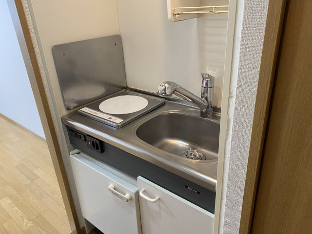 北野ハウスのキッチン|コンパクトなキッチンで掃除もラクラク