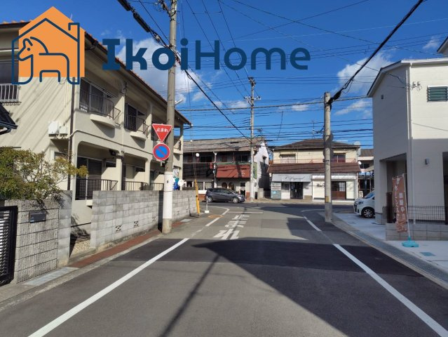 明石市西明石北町1丁目　2期　1号棟　の周辺|交通量が少ないので静かです。小さなお子様がいるご家庭はご安心できると思います。