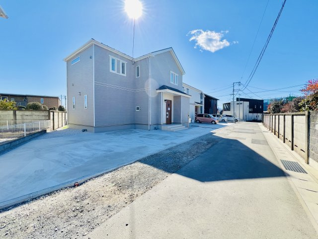 高崎市倉賀野町の前面道路含む現地写真|車の通りも少ないので、駐車が苦手な方にもおススメです♪