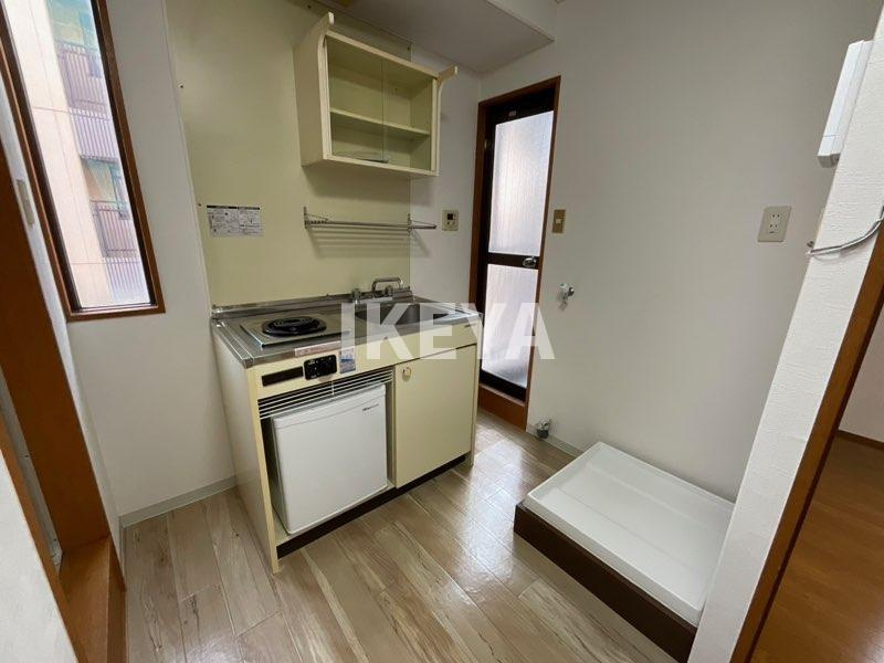 新城ビルのキッチン