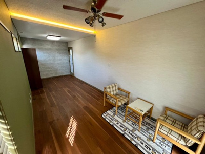 【洋室】 | 安佐南区毘沙門台二丁目　戸建 | 2階　9.9帖洋室