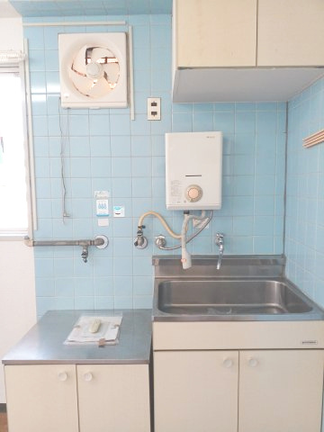 高橋ビルのキッチン|キッチンでお料理をお楽しみください