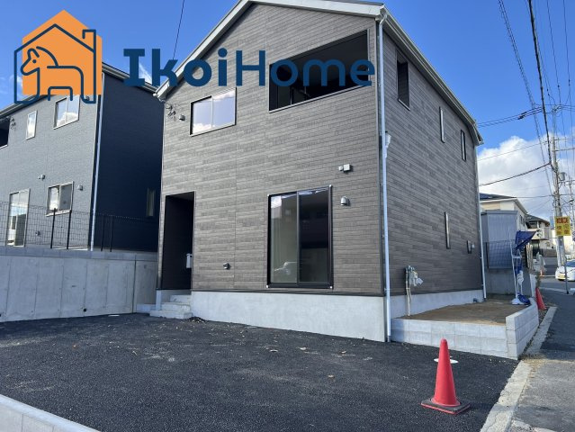 明石市大久保町大窪　新築戸建　第17　3号棟の外観|大久保ICまで3分♪近隣には大型商業施設やスーパーなど生活至便◎2台駐車可！広々インナーバルコニー♪