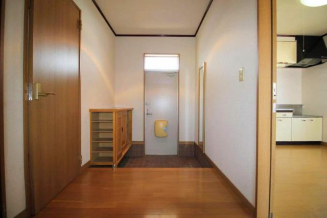 ピュアハイツの玄関