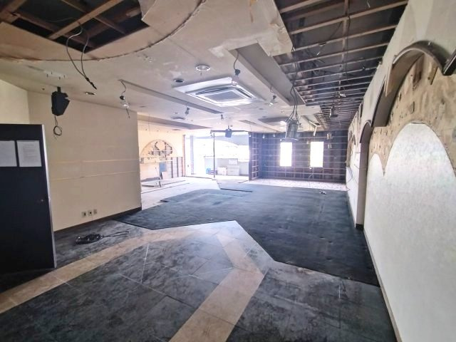 江山ビルの内装